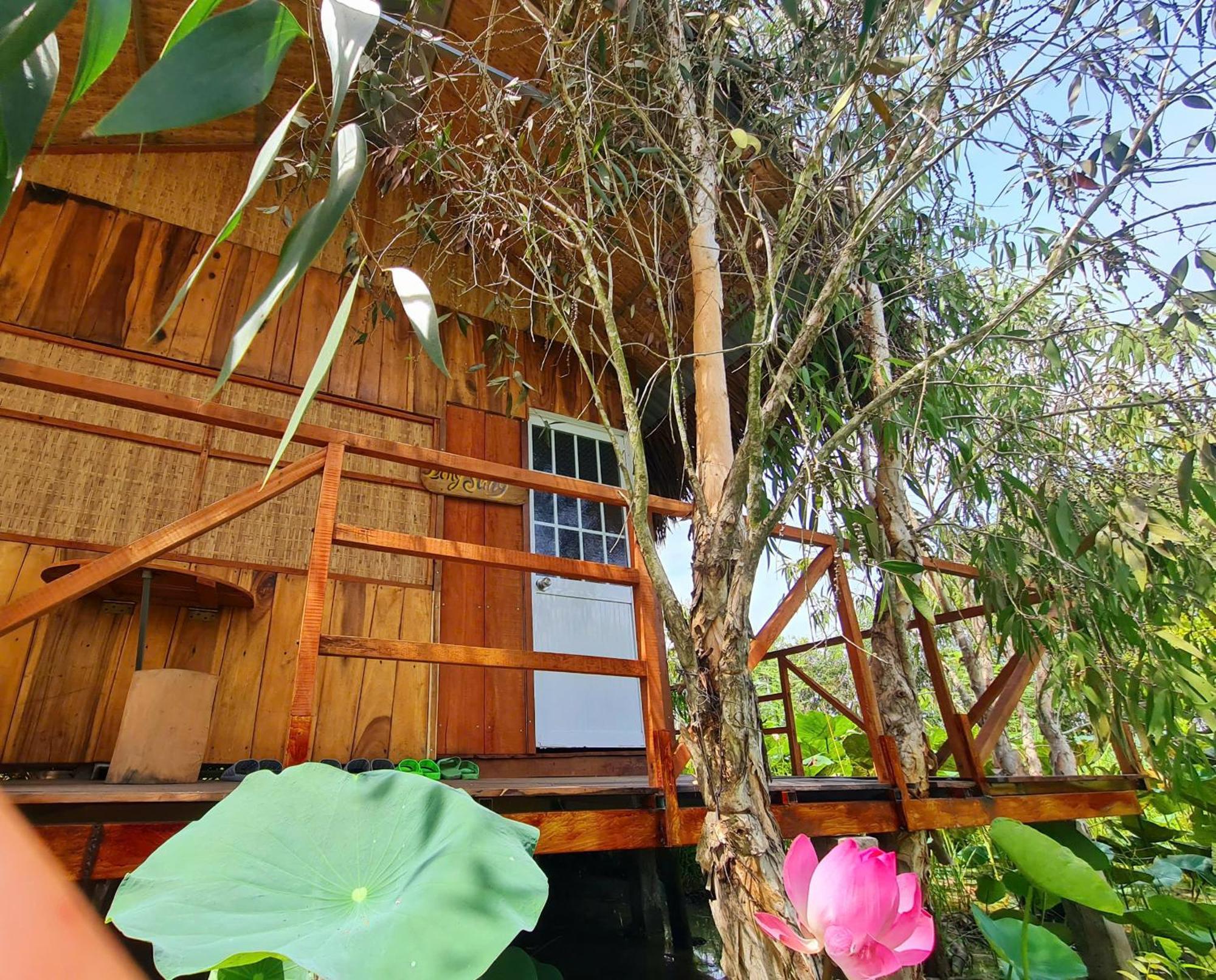 Viet Mekong Farmstay Tràm Chim エクステリア 写真